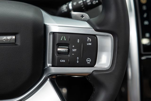 2024 Land Rover Discovery P300 Dynamic SE - 22906328 - 25