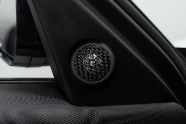 2024 Land Rover Discovery P300 Dynamic SE - 22906328 - 57