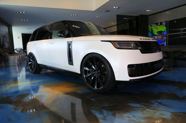 2024 Land Rover Range Rover P615 SV LWB - 22365898 - 11