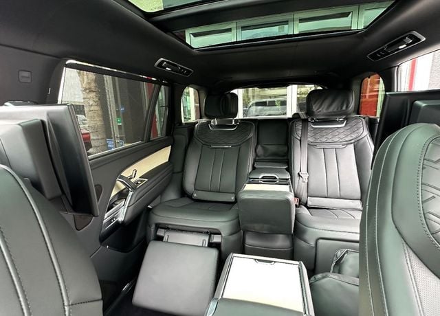 2024 Land Rover Range Rover P615 SV LWB - 22365898 - 37