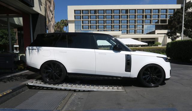 2024 Land Rover Range Rover P615 SV LWB - 22365898 - 51