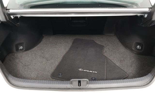2024 Lexus ES ES 350 with Premium Package, 18'' Wheels & Kick Sensor Trunk - 22932054 - 17