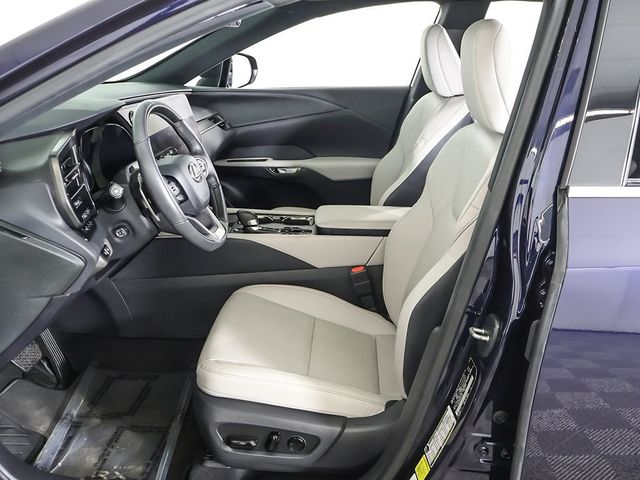 2024 Lexus RX RX 350h Premium AWD - 22912273 - 32