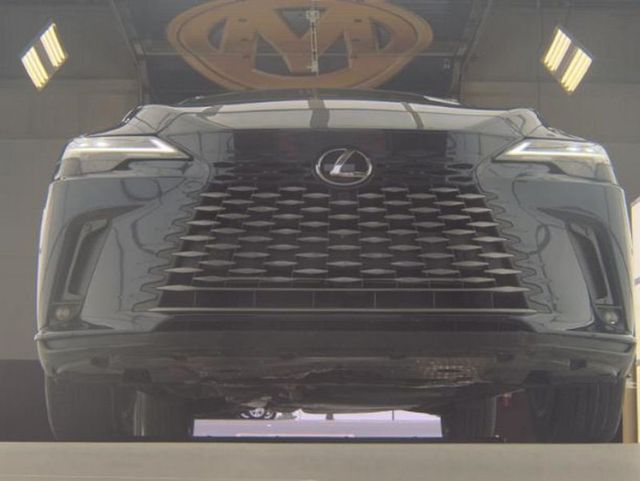 2024 Lexus RX RX 350h Premium AWD - 22912273 - 3
