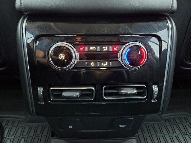 2024 Lincoln Aviator Premiere AWD - 22911182 - 17