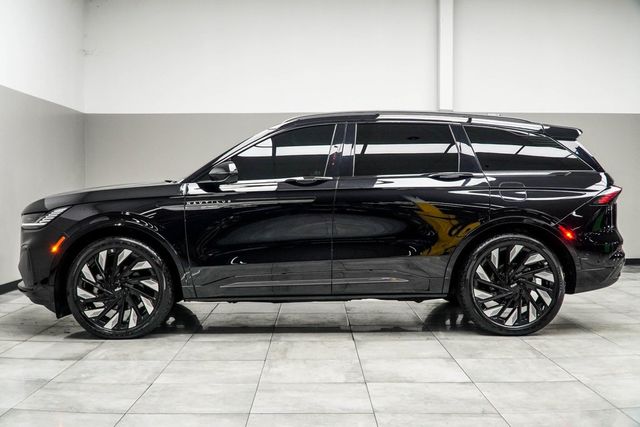 2024 Lincoln Nautilus Reserve AWD - 22915886 - 9