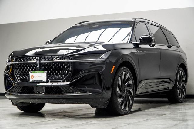 2024 Lincoln Nautilus Reserve AWD - 22915886 - 8