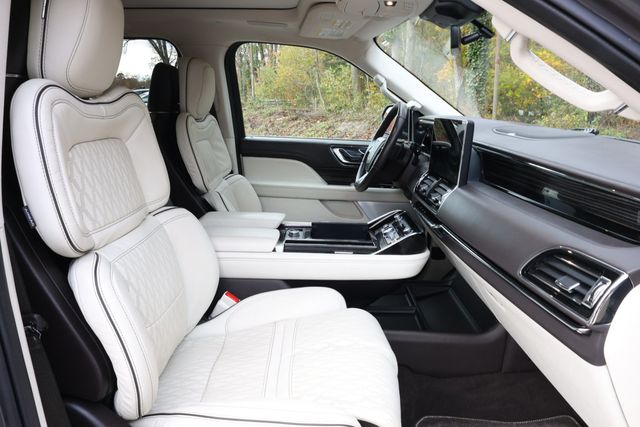 2024 Lincoln Navigator Black Label 4x4 - 22939846 - 24