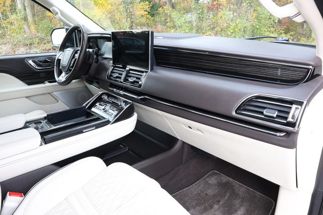 2024 Lincoln Navigator Black Label 4x4 - 22939846 - 25