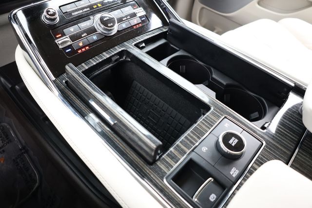 2024 Lincoln Navigator Black Label 4x4 Special Edition with 2nd Row Massage Seats - 22939846 - 15