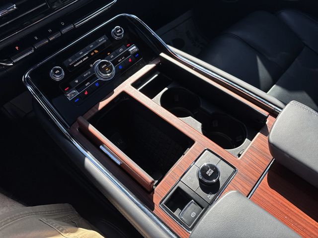 2024 Lincoln Navigator Reserve 4x4 - 22803465 - 27