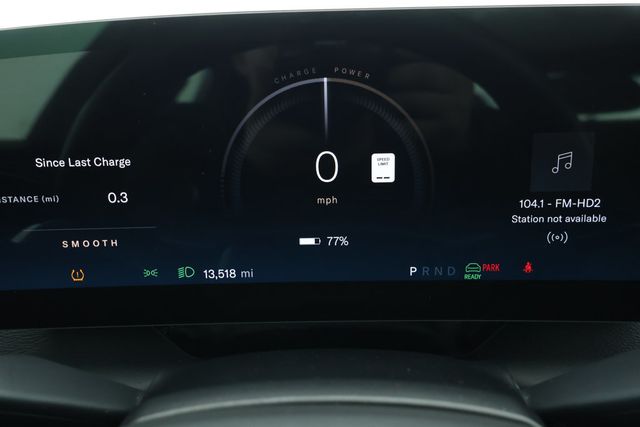 2024 Lucid Air Touring AWD with 19'' Aero Range Wheels (411-Mile Range) - 22930980 - 12