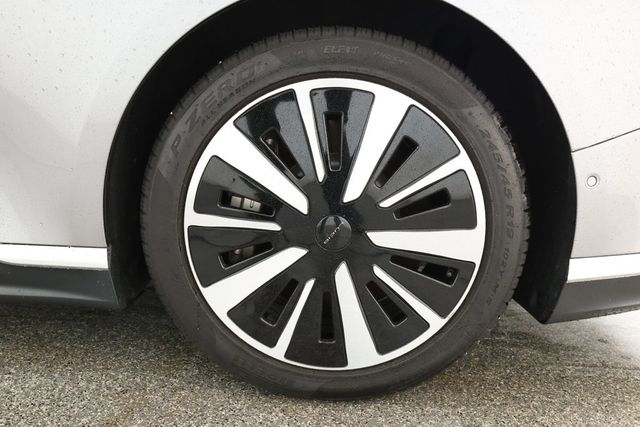 2024 Lucid Air Touring AWD with 19'' Aero Range Wheels (411-Mile Range) - 22930980 - 6