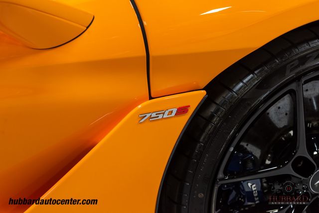 2024 McLaren 750S Original MSRP $475,650 - 22896701 - 40