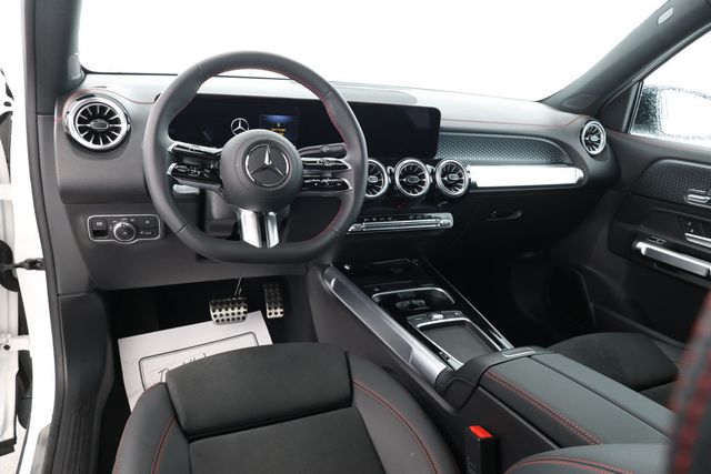 2024 Mercedes-Benz EQB EQB 250+ SUV w/ AMG Line Package, Panorama Sunroof & 20'' Wheels - 22805124 - 11