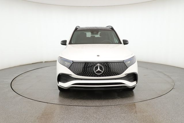 2024 Mercedes-Benz EQB EQB 250+ SUV w/ AMG Line Package, Panorama Sunroof & 20'' Wheels - 22805124 - 7