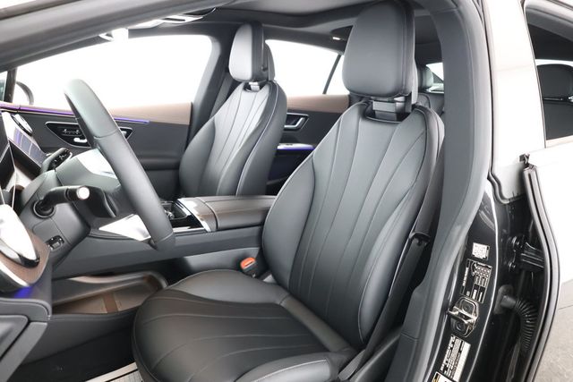 2024 Mercedes-Benz EQE EQE 350 4MATIC Sedan, Pinnacle w/ Nappa Leather & Driver Assist. - 22534254 - 18