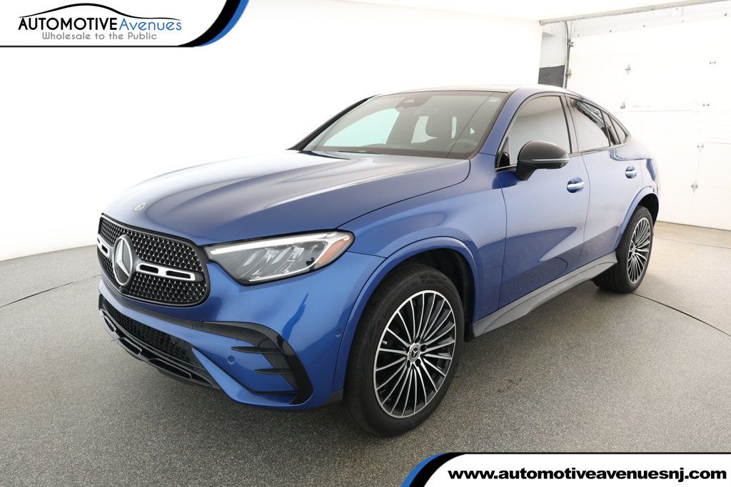 2024 Mercedes-Benz GLC GLC 300 4MATIC Coupe with AMG Line Package & Nappa Leather - 22913584 | Video 1