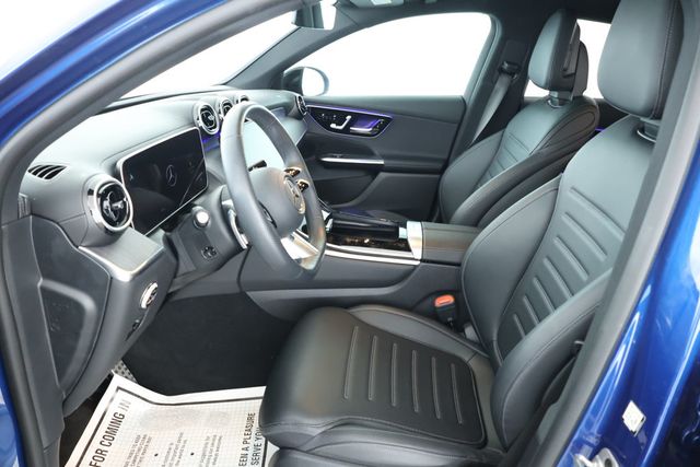 2024 Mercedes-Benz GLC GLC 300 4MATIC Coupe with AMG Line Package & Nappa Leather - 22913584 - 17