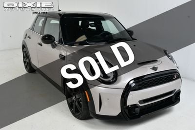 2024 MINI Cooper S Hardtop 4 Door - WMW53DK08R2U32187