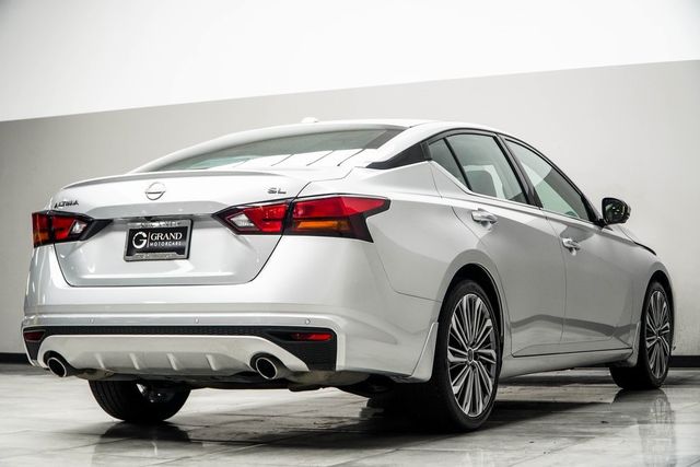 2024 Nissan Altima 2.5 SL Sedan - 22908489 - 11