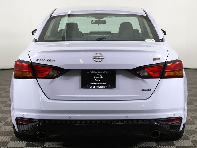 2024 Nissan Altima 2.5 SR AWD Sedan - 22918118 - 11