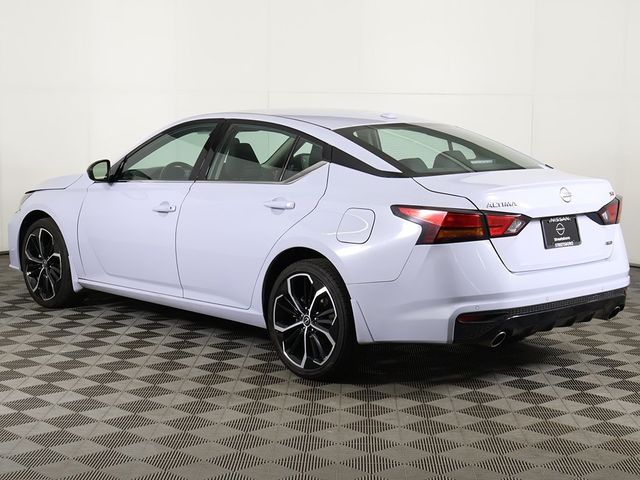 2024 Nissan Altima 2.5 SR AWD Sedan - 22918118 - 8