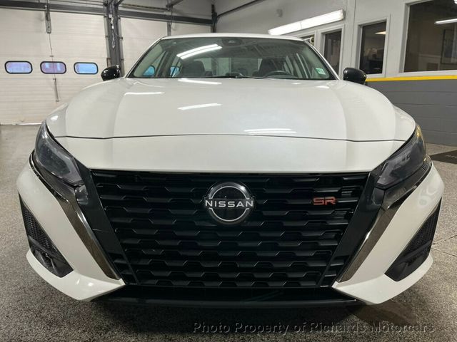 2024 Nissan Altima 2.5 SR AWD Sedan - 22936836 - 10