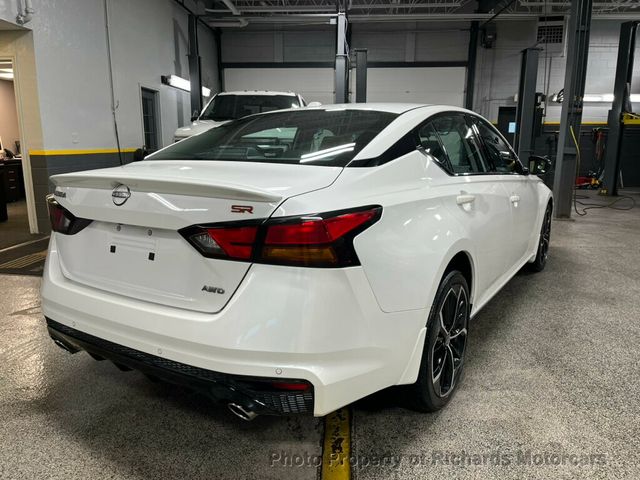 2024 Nissan Altima 2.5 SR AWD Sedan - 22936836 - 2
