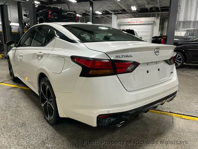 2024 Nissan Altima 2.5 SR AWD Sedan - 22936836 - 6