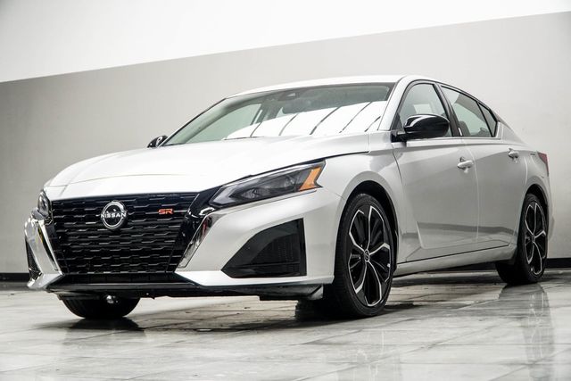 2024 Nissan Altima 2.5 SR Sedan - 22907111 - 7