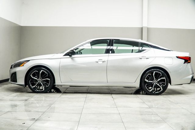 2024 Nissan Altima 2.5 SR Sedan - 22907111 - 8