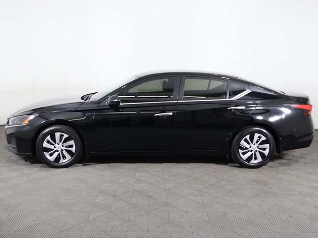 2024 Nissan Altima 2.5 S Sedan - 22929482 - 13