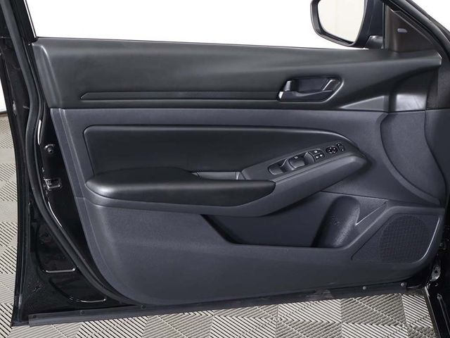 2024 Nissan Altima 2.5 S Sedan - 22929482 - 18