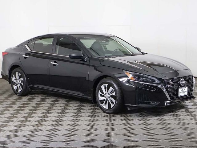 2024 Nissan Altima 2.5 S Sedan - 22929482 - 45