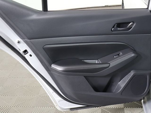 2024 Nissan Altima 2.5 SV Sedan - 22918685 - 20