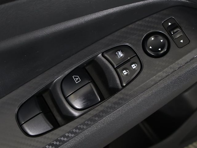2024 Nissan Altima 2.5 SV Sedan - 22918685 - 33