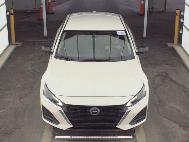 2024 Nissan Altima 2.5 SV Sedan - 22926635 - 2