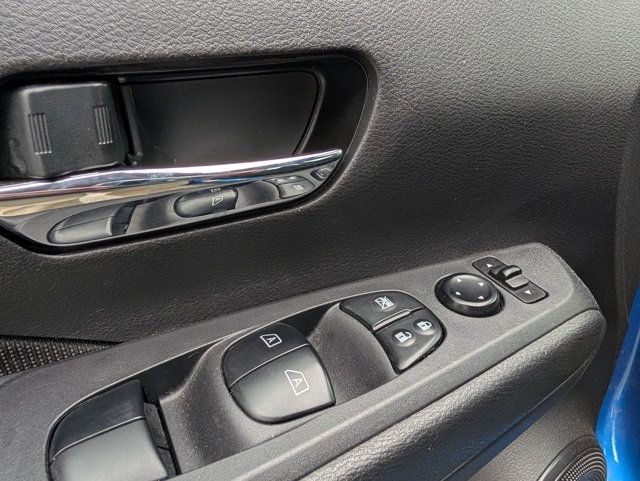 2024 Nissan Kicks SV FWD - 22928429 - 5