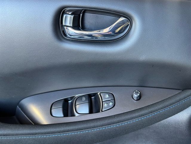 2024 Nissan Leaf S Hatchback - 22927656 - 11