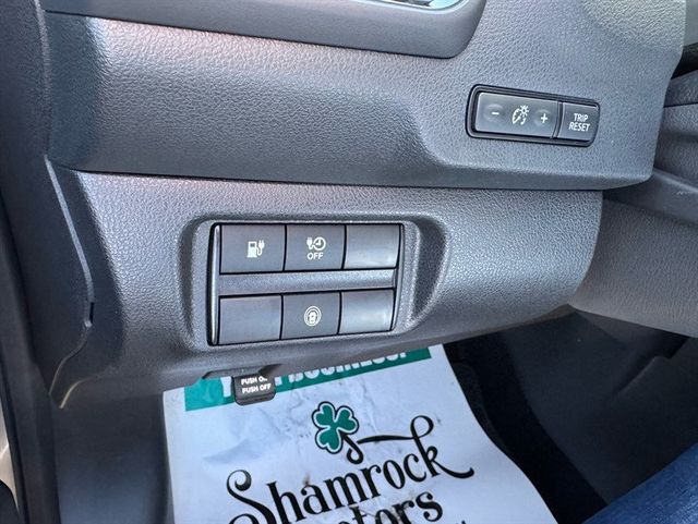 2024 Nissan Leaf S Hatchback - 22927656 - 12