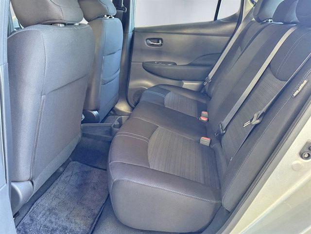 2024 Nissan Leaf S Hatchback - 22927656 - 19