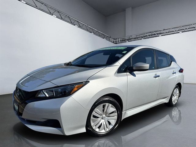 2024 Nissan Leaf S Hatchback - 22927656 - 26