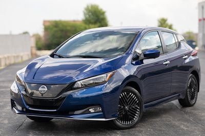 2024 Nissan LEAF