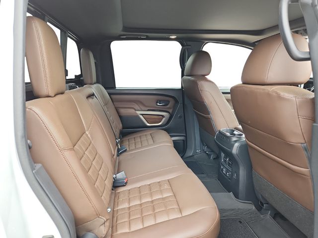 2024 Nissan Titan 4x4 Crew Cab Platinum Reserve with Moonroof & Utility Packages - 22934182 - 20