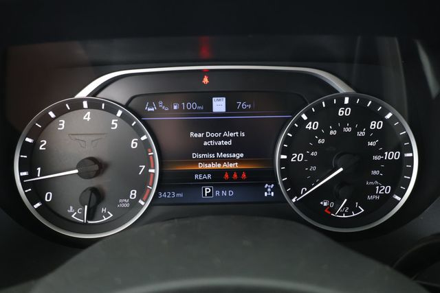 2024 Nissan Titan 4x4 Crew Cab SV with Convenience & Accessory Utility Packages - 22921325 - 11