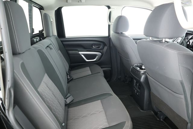 2024 Nissan Titan 4x4 Crew Cab SV with Convenience & Accessory Utility Packages - 22921325 - 19