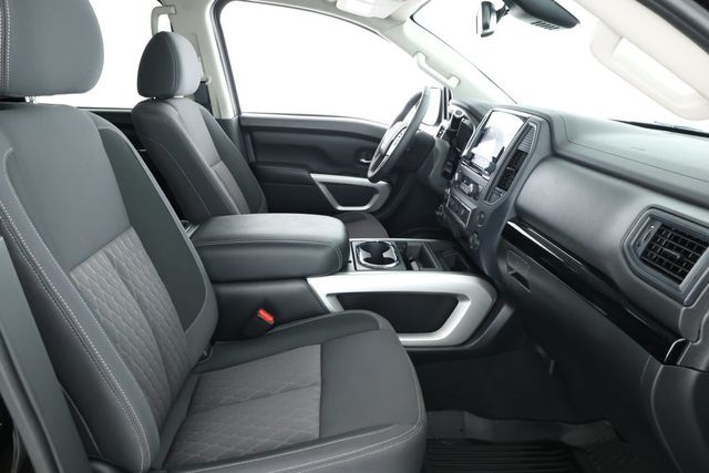 2024 Nissan Titan 4x4 Crew Cab SV with Convenience & Accessory Utility Packages - 22921325 - 20