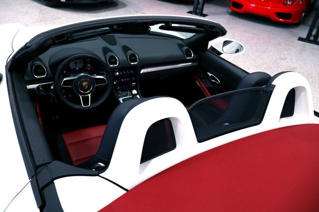 2024 Porsche 718 BOXSTER S Manual WHITE...427 Miles...Rare 6sp Manual - 22900848 - 11
