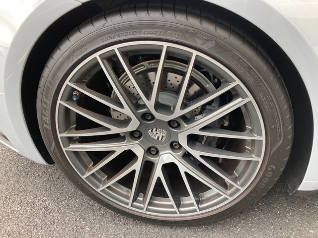 2024 Porsche 911 Carrera Coupe - 22939613 - 31